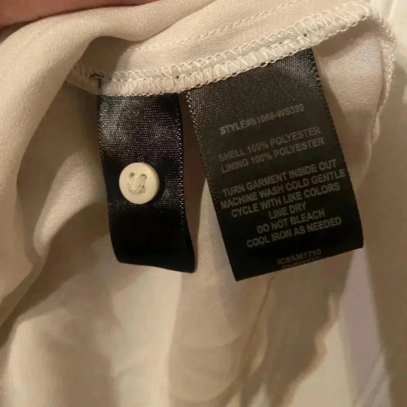 Nwt Sanctuary Wishmaker Cold Shoulder top - Picture 5 of 7